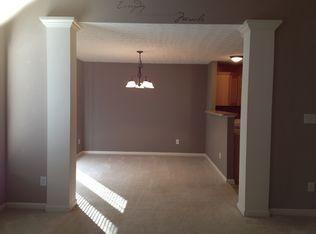 Building Photo - 10421 Leven Blvd