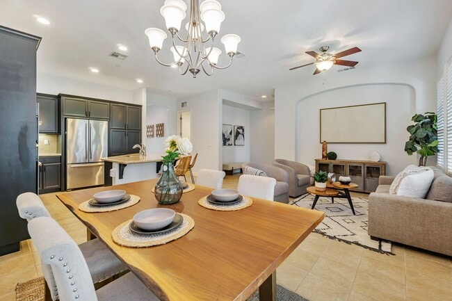 Building Photo - 1631 Chianti Ln