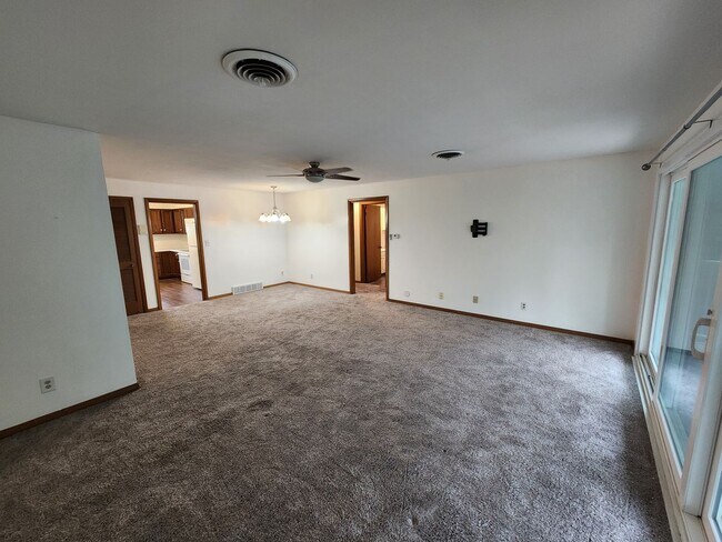 Building Photo - 3618 37th Ave
