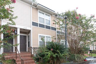 Building Photo - 2299 Del Carmel Way