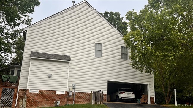 Foto del edificio - 5113 Chappell Ridge Pl