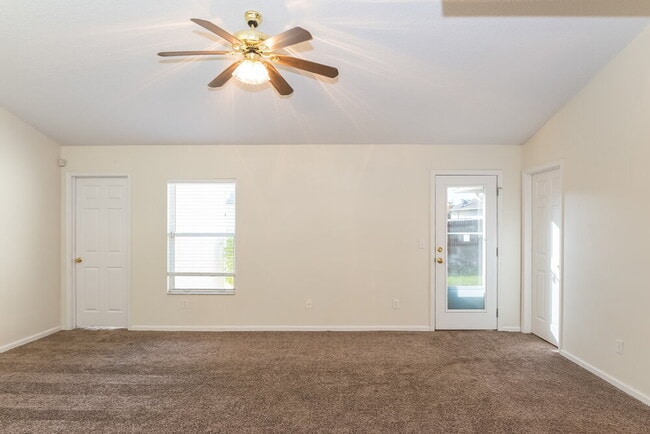 Building Photo - 2204 Francis Lewis Ct