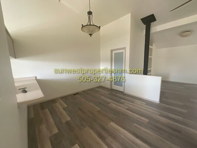 Foto del edificio - 4 Bedroom, 2 Bath Home