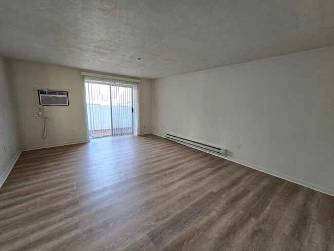 Foto del edificio - 270 Quarry St
