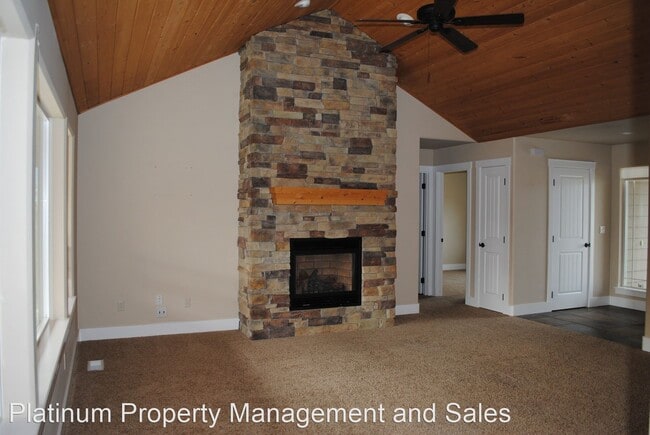 Building Photo - 3 br, 2 bath House - 127 S Meadowbrook Ln