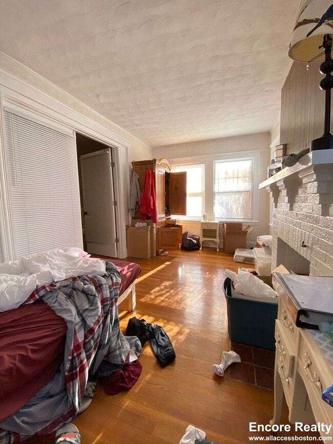 Building Photo - 200 Commonwealth Ave