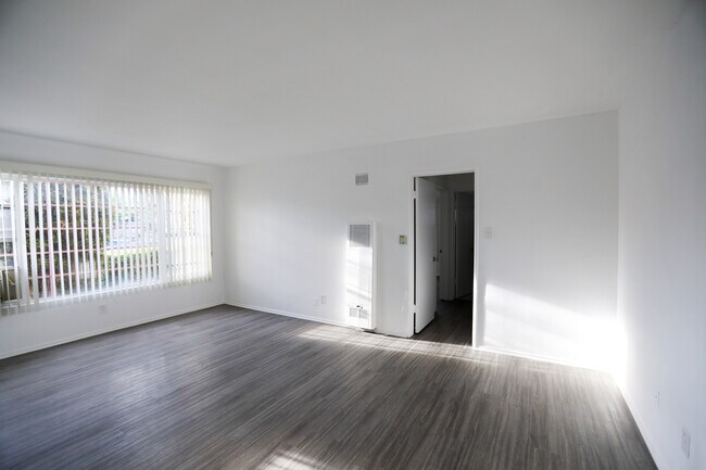 Foto del edificio - 260 S Sycamore Ave