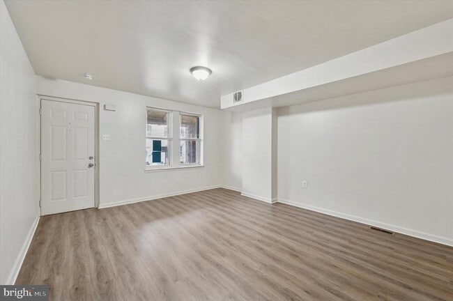 Building Photo - 1016 Potter St