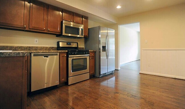 Foto del edificio - 1201 Floyd Ave SW