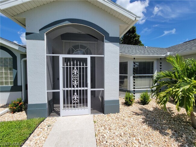 Foto del edificio - 237 SW 47th St