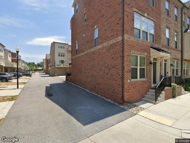 Photo - 201 S Macon St. House