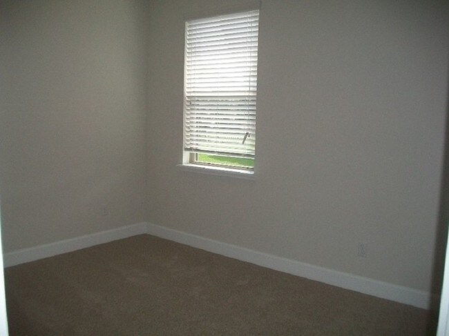Building Photo - Single Family Home -  Windermere Terrace