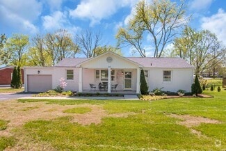 Building Photo - 305 Evergreen Dr