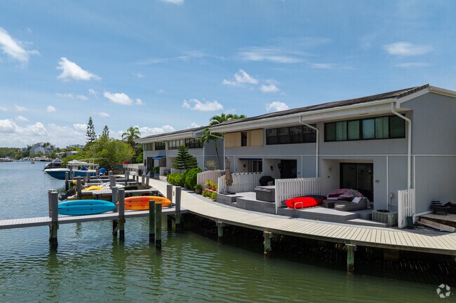 Poinciana Island Condominium