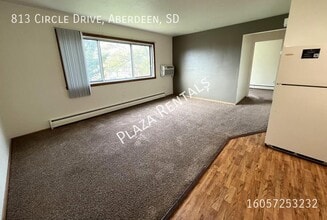 Building Photo - 2104 3rd Ave SE Building Photo - 2104 3rd Ave SE