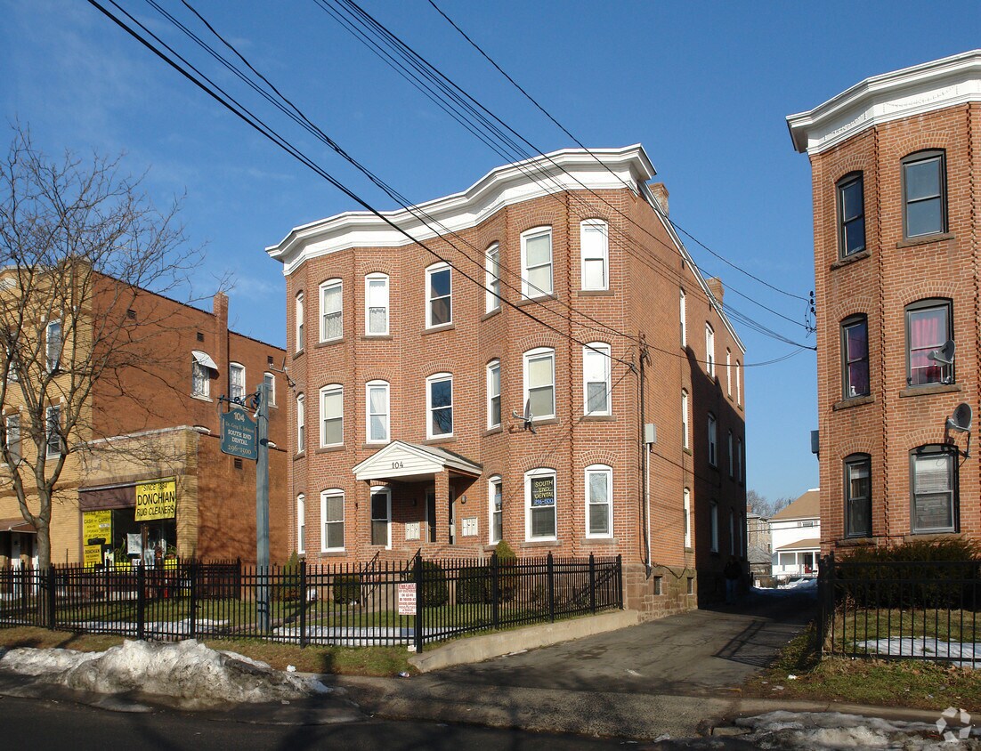 Primary Photo - 104 Preston St