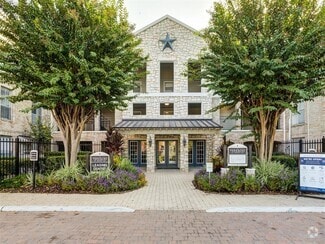 Building Photo - 7315 Brompton St