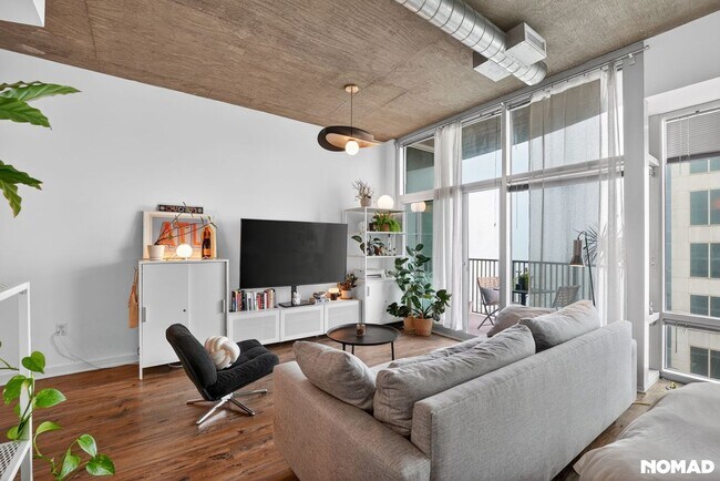 Foto del edificio - 943 Peachtree St NE