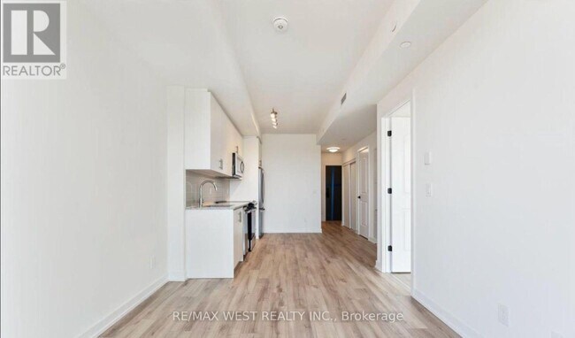 Photo du bâtiment - 335 Wheat Boom Dr.