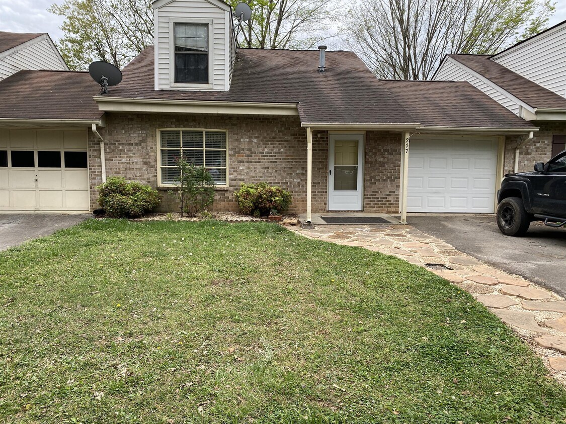 217 Boardman Ave, Maryville, TN 37803 House Rental in Maryville, TN