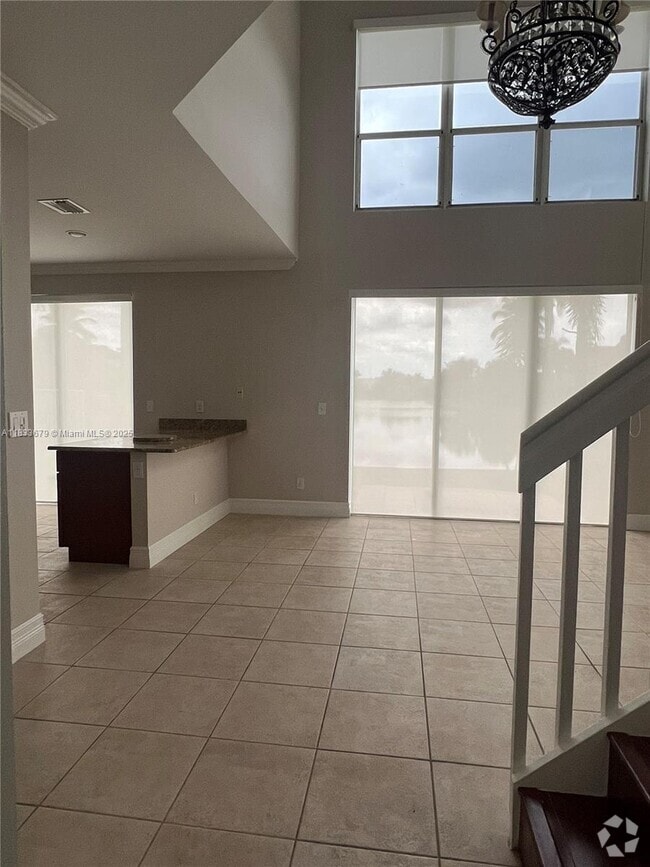 Building Photo - 11216 NW 46th Dr