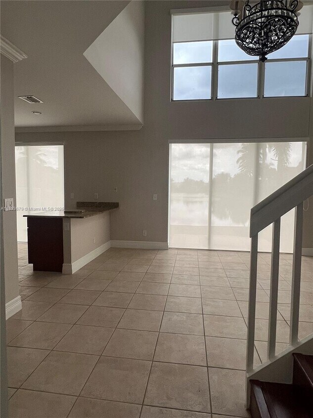 Foto principal - 11216 NW 46th Dr