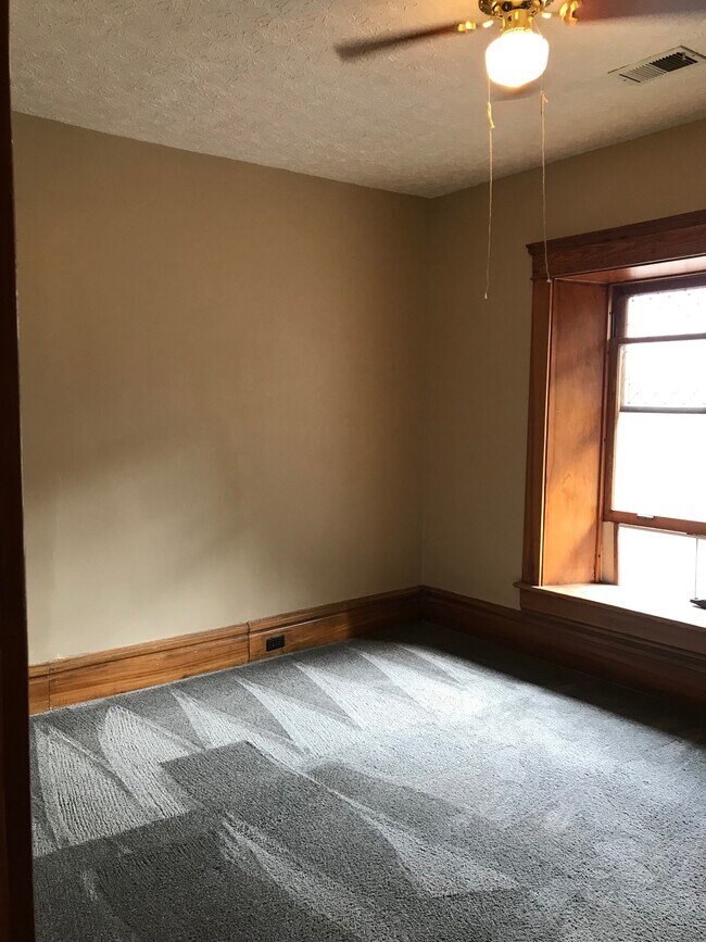 Dormitorio - 64 Hawthorne Ave