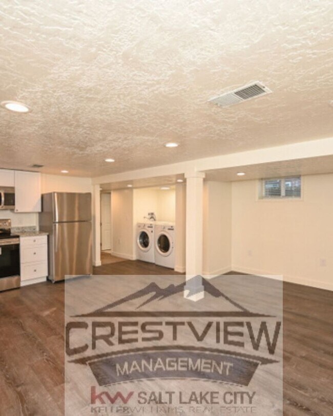 Foto del edificio - Martin Triplex