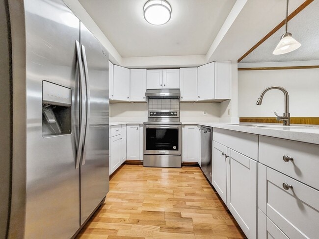 Building Photo - Modern One-Level Home in Innisglen  Upgrad...