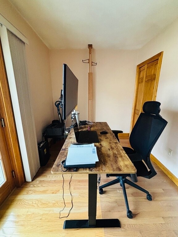 Foto del edificio - 24 Meacham St