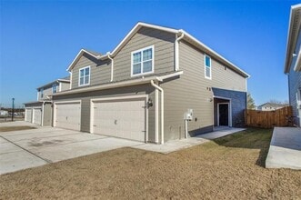 Building Photo - 308 Stone Ct