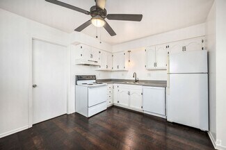 Building Photo - 7109 Orchard Ct