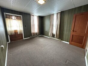 Building Photo - 3957 Littlestown Pike