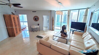 Building Photo - 350 S Miami Ave
