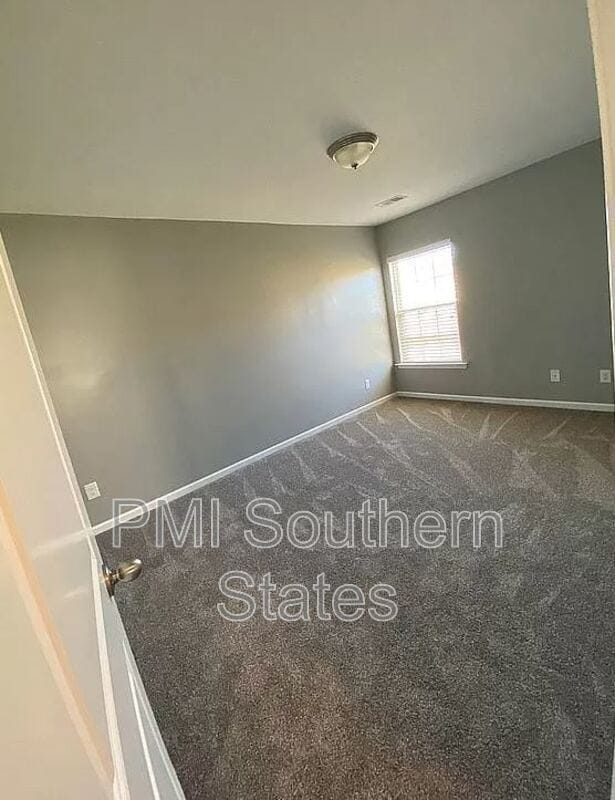 Building Photo - 521 Lone Rider Path