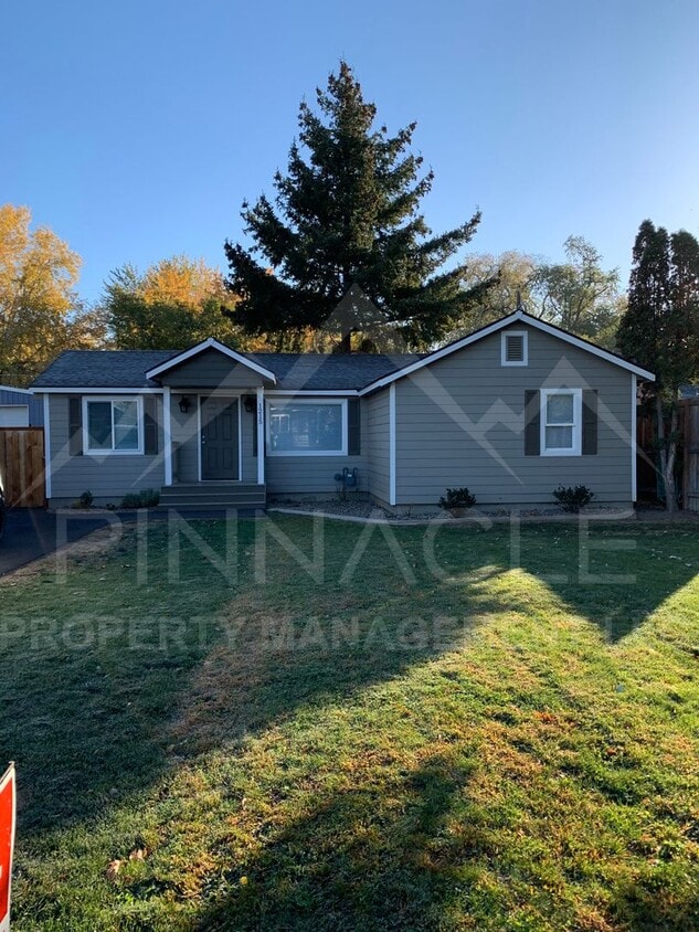 Primary Photo - 2 Bedroom House