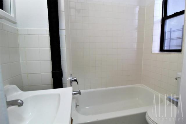 Building Photo - 2 bedroom in NEW YORK NY 10029