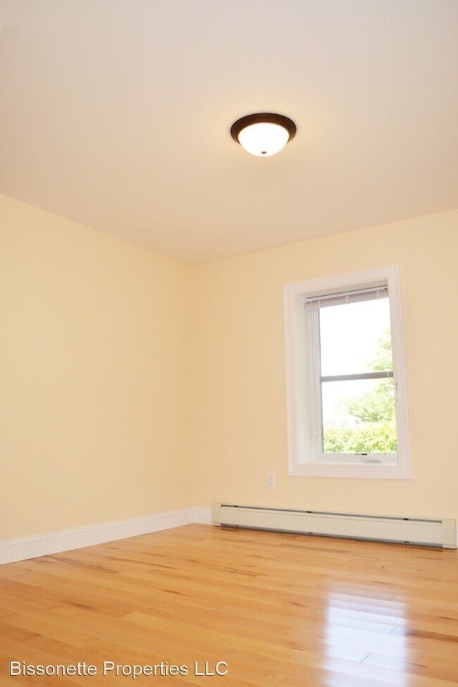 Building Photo - 4 br, 2 bath House - 260 Manhattan Drive