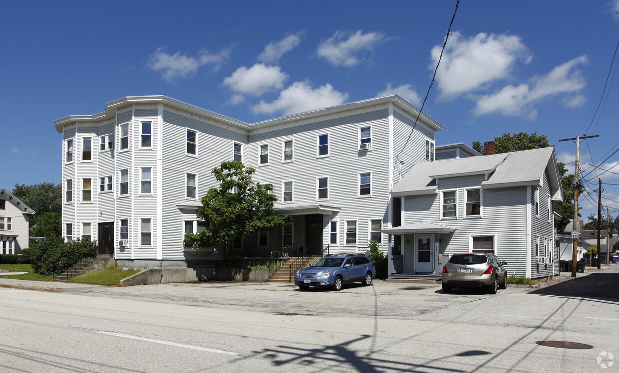 7579 Prospect St, Manchester, NH 03104 Apartments in Manchester, NH