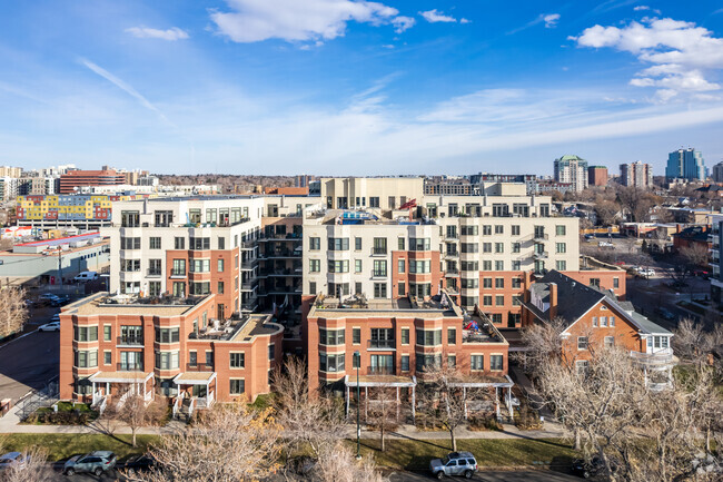 Foto del edificio - Watermark Condos