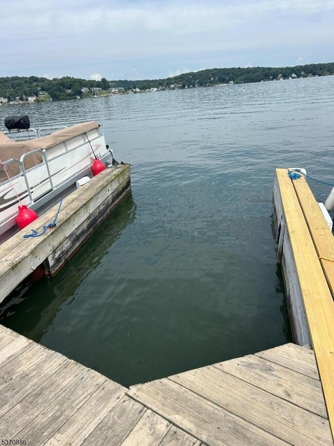 Foto del edificio - 19 Windemere Ave