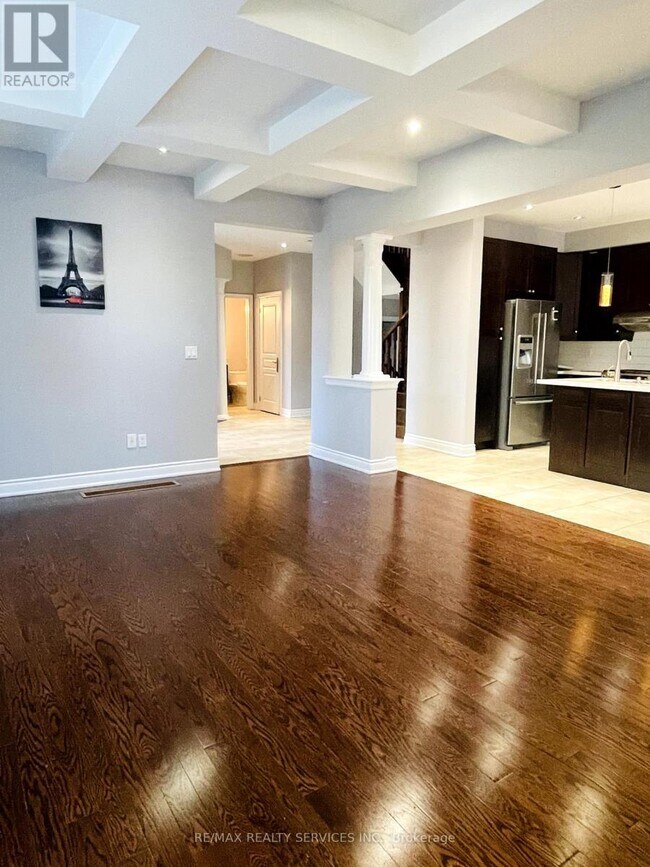 Building Photo - 2418 Wasaga Dr