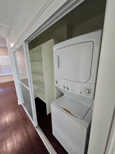 Foto del edificio - 726 E Emma Ave