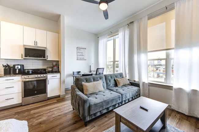 Foto del edificio - 1111 Shepherd Dr