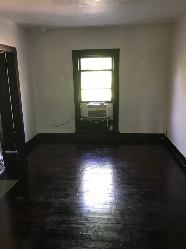 Foto del edificio - 118 Clay St