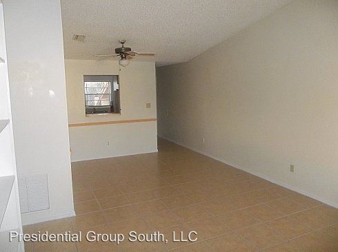 Foto del edificio - 2969 S Ferncreek Ave
