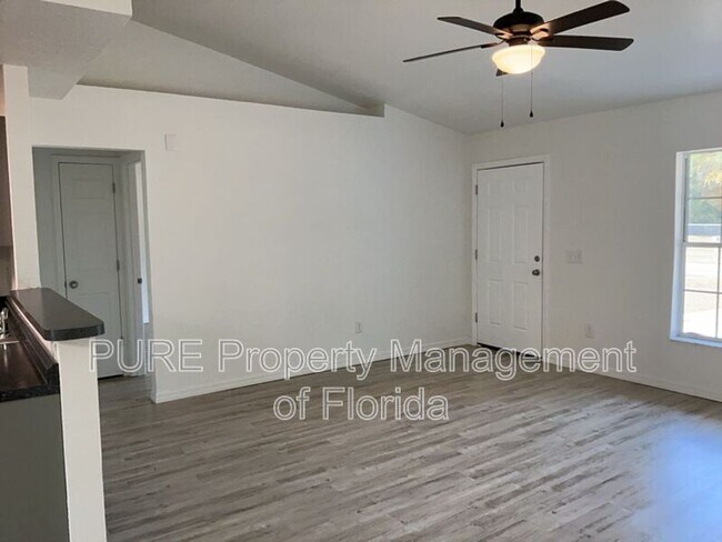 Building Photo - 9455 SW 31st Ct