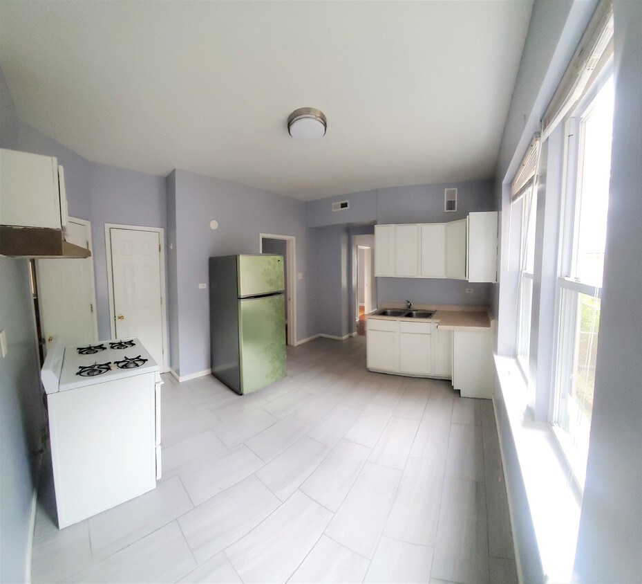 Foto principal - 3027 W 41st St
