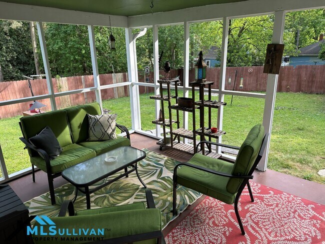 Foto del edificio - 1516 London Cir