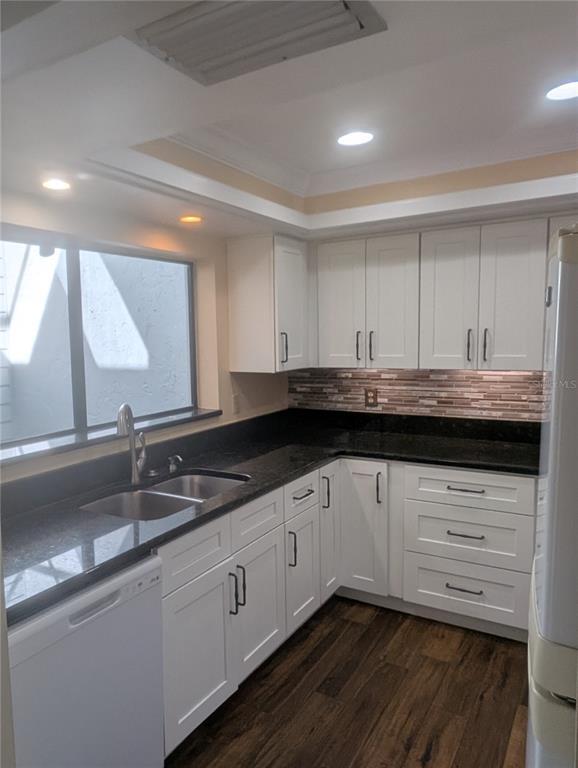 Foto del edificio - 4313 Woodmans Chart Rd